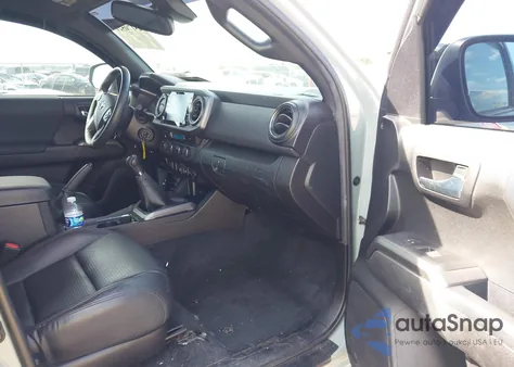 2023 Toyota Tacoma Trd Off Road из США, поврежденный, VIN 3TYCZ5AN7PT110341